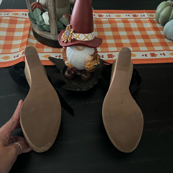 Steve Madden Sandals, wore once, Size 8 1/2 - Picture 4 of 5